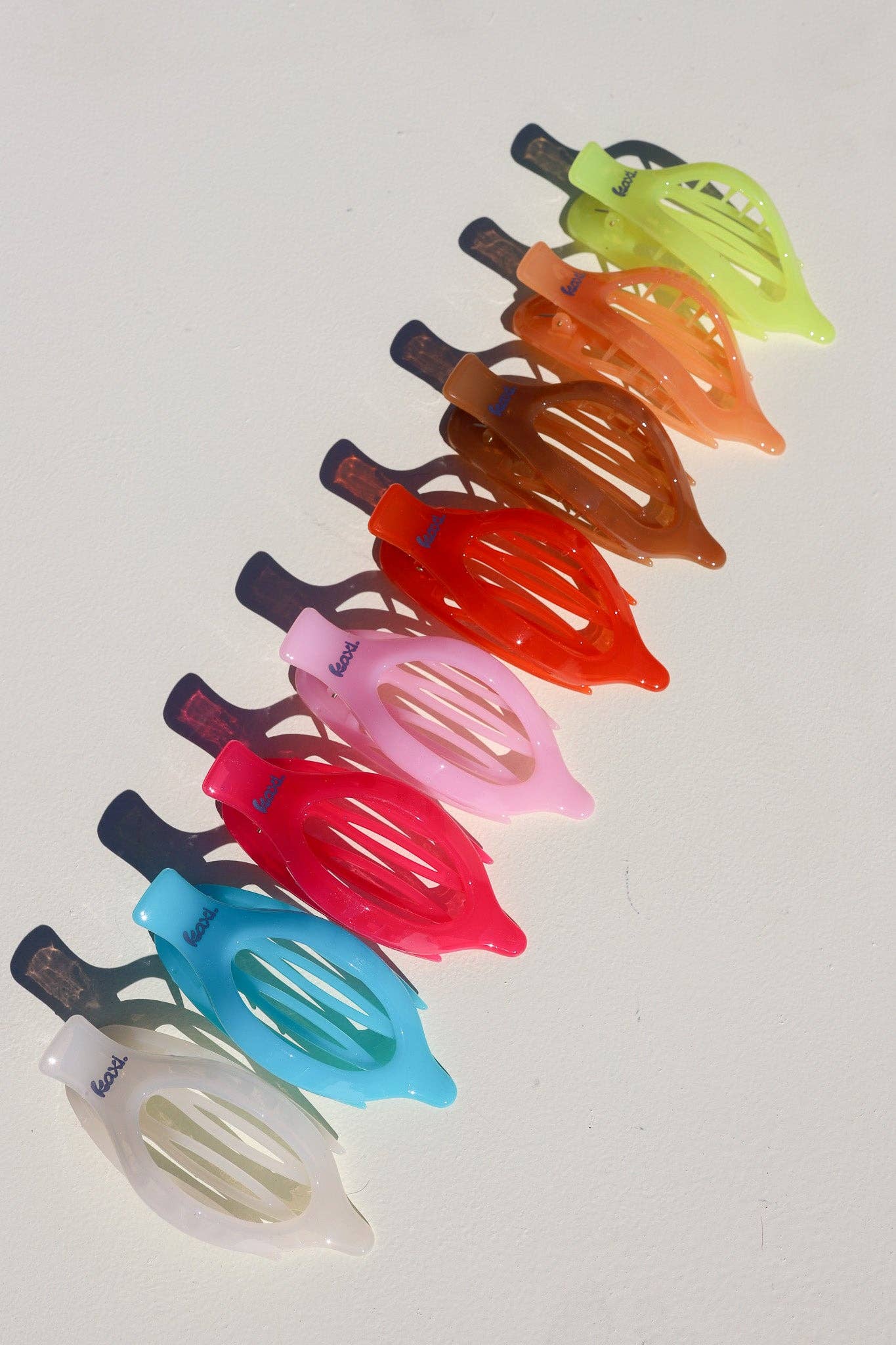 JELLY 2.0 LAY DOWN CLAW: BROWN