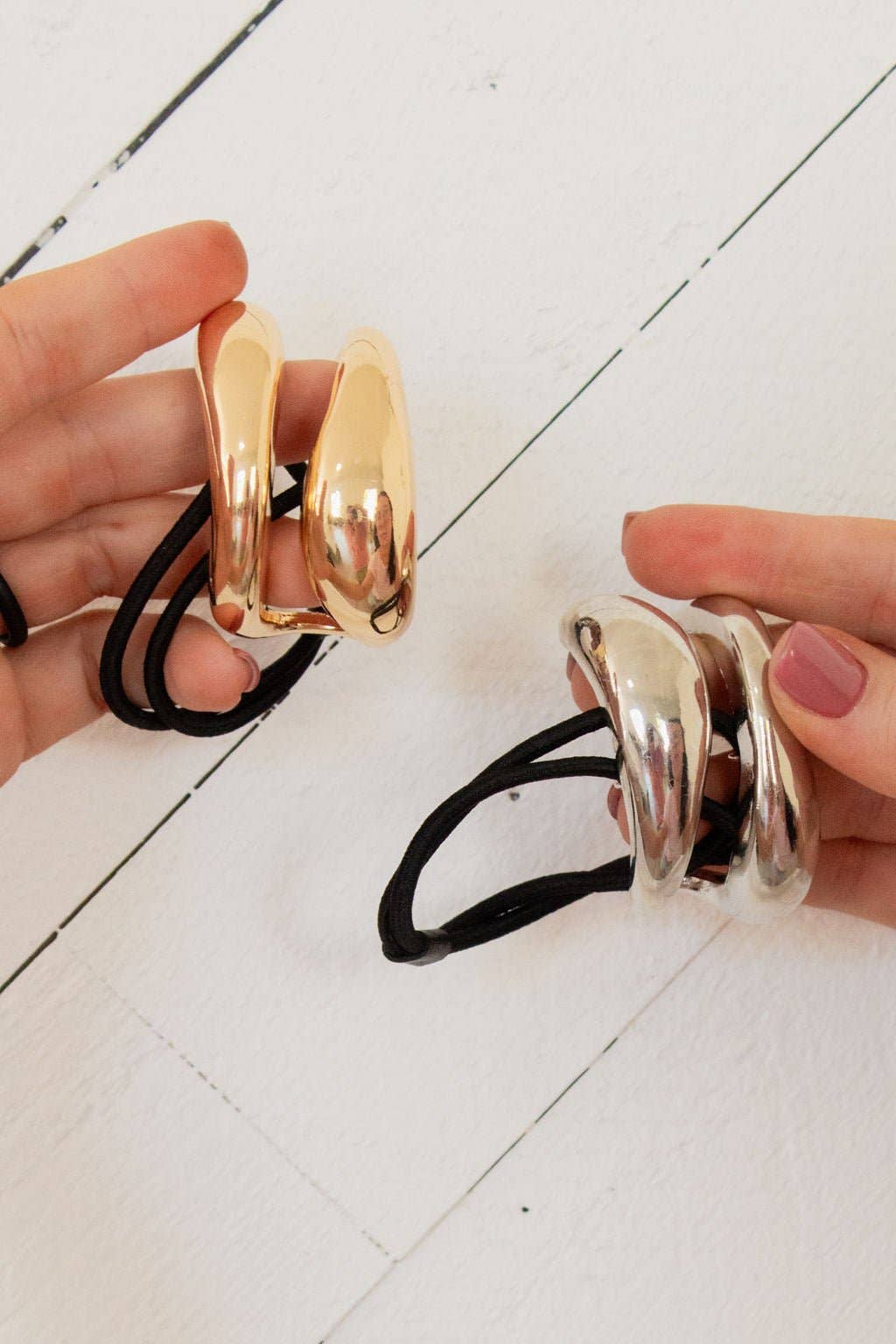 Manacled Ponytail Cuff: Silver