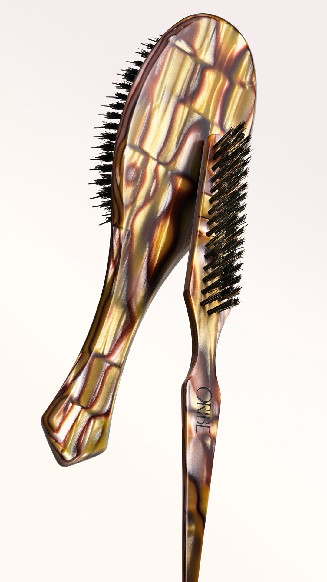 Oribe Teasing Brush