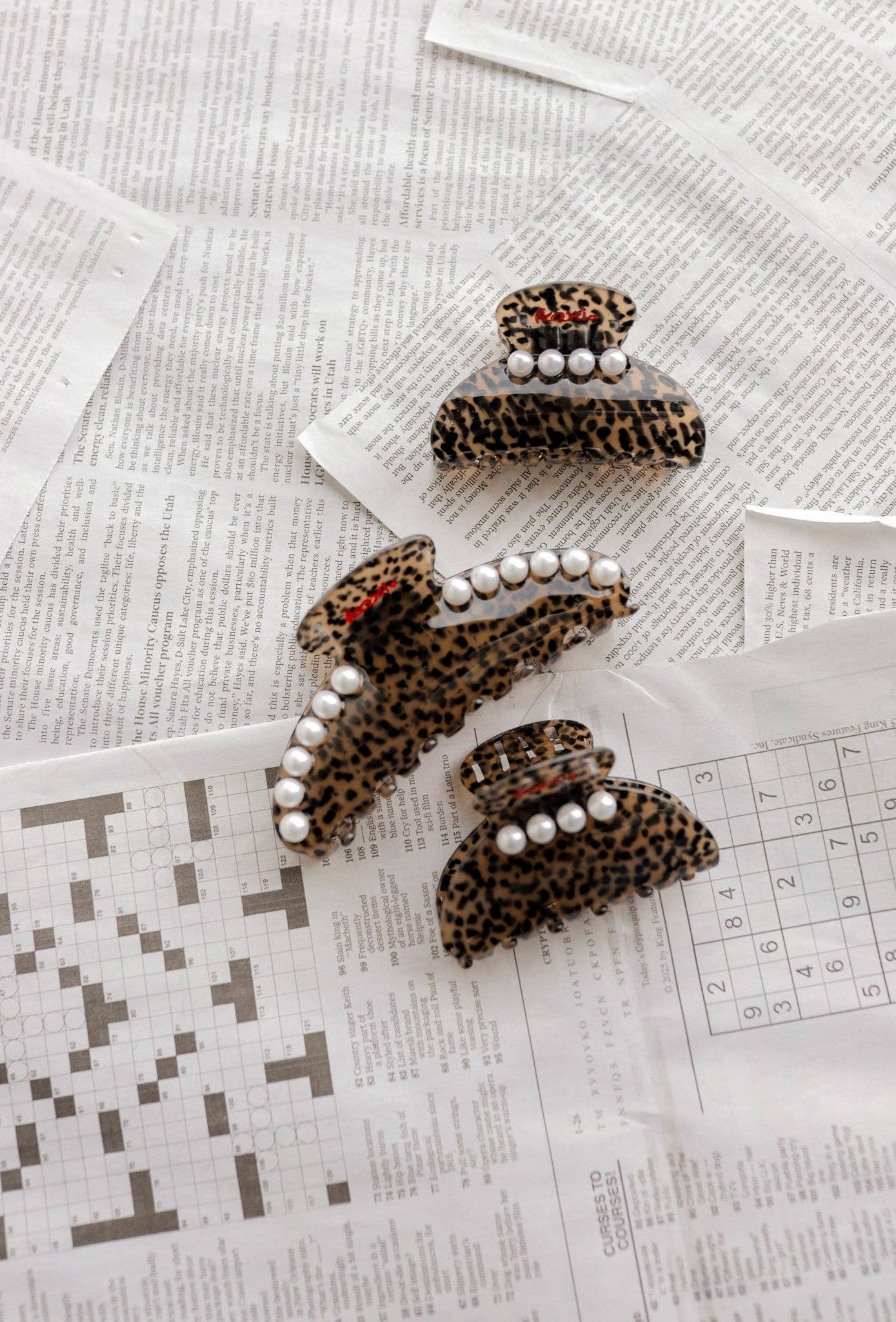 LOVE IS IN THE HAIR CLAW: MIDI CLAW