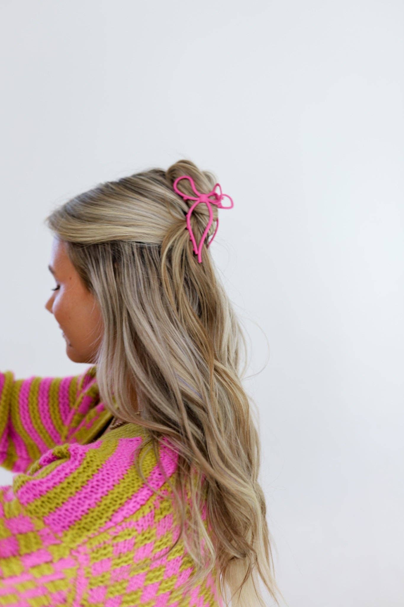 THE METAL BOW CLAW: BABY BLUE