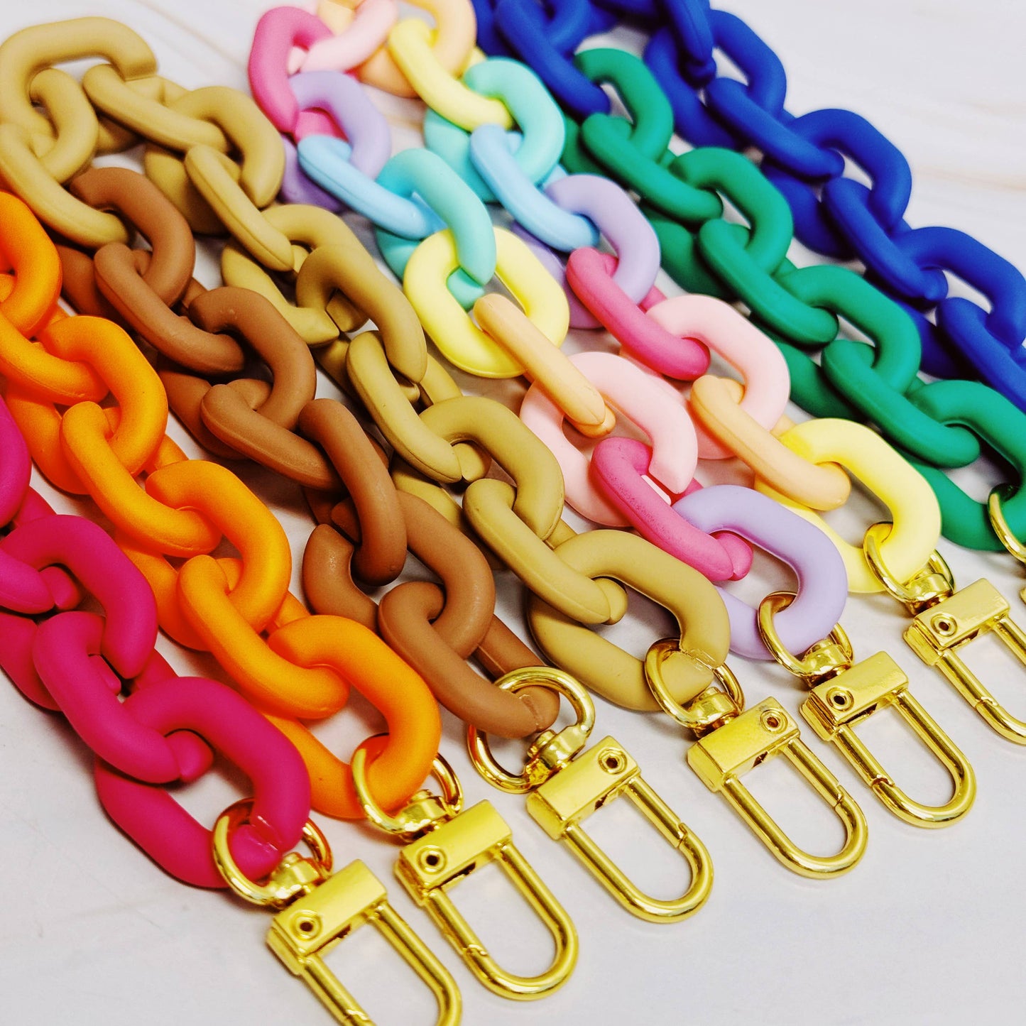 Color Heaven Phone Wrist Lanyard: Brown