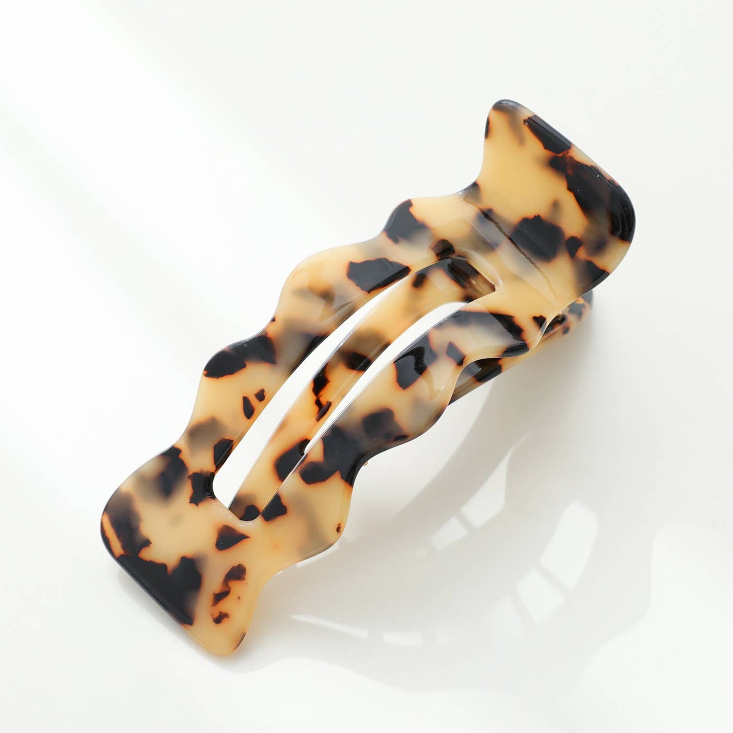 Jane Core | Scalloped Flat Claw Clip: Assorted