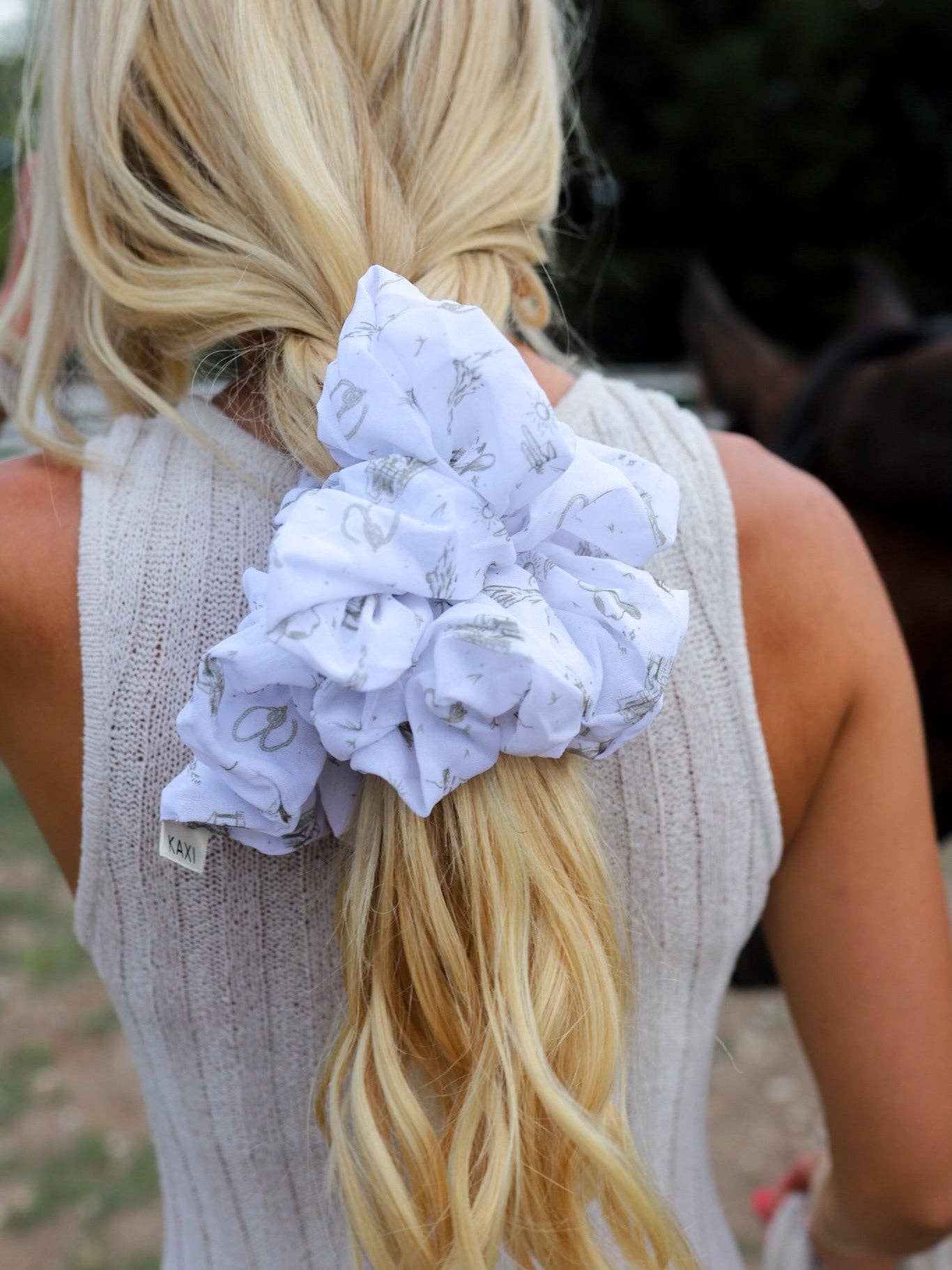 JUMBO SCRUNCHIE: COASTAL COWGIRL