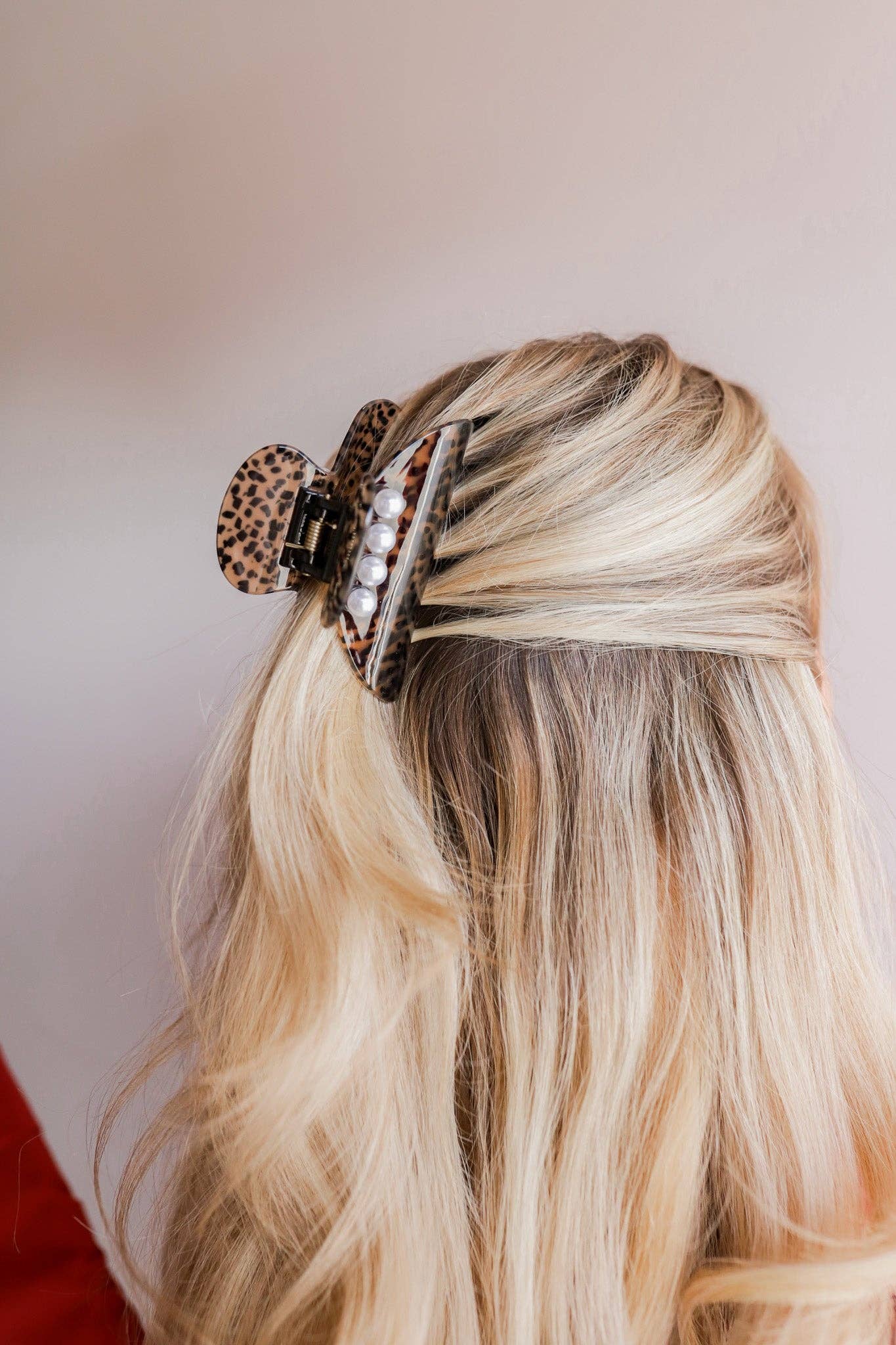 LOVE IS IN THE HAIR CLAW: MIDI CLAW