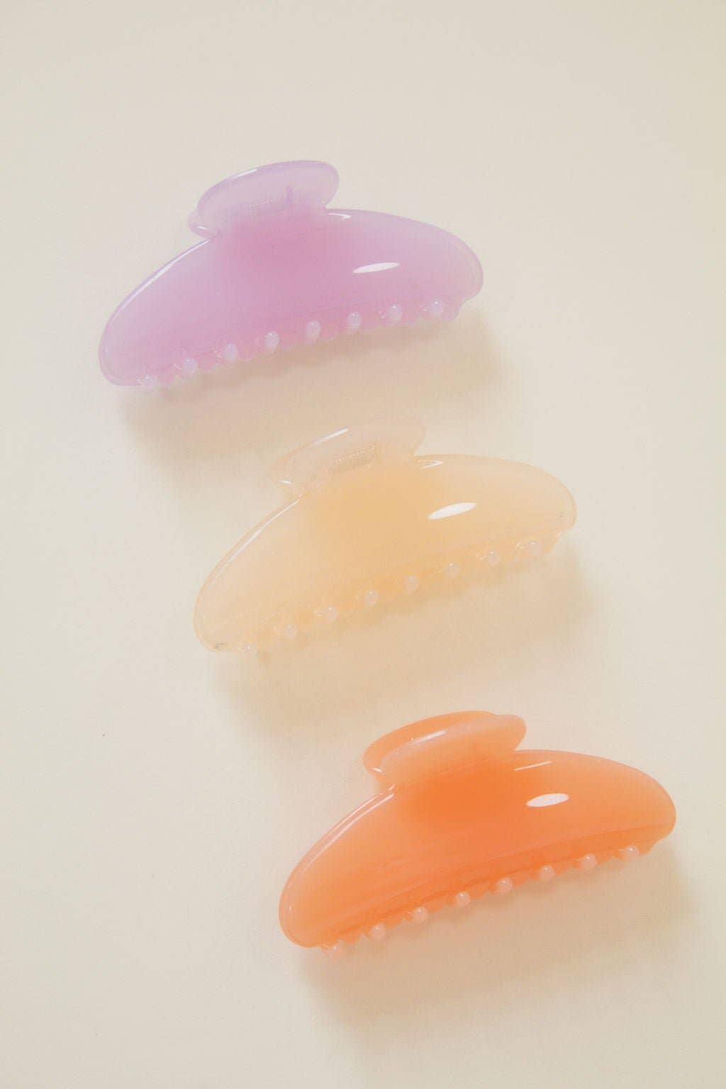 Jelly Claw Clip: Cream