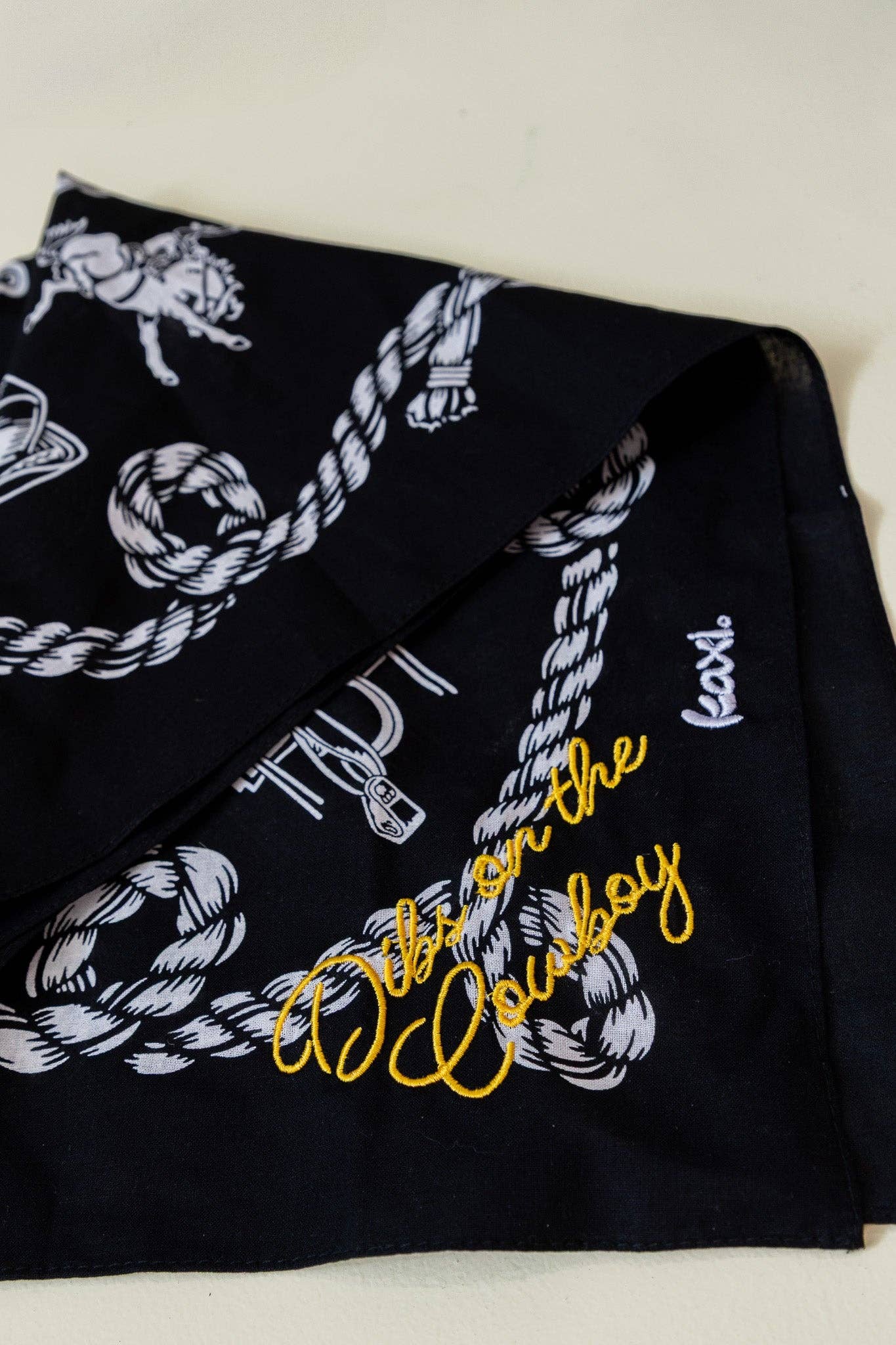 WESTERN BANDANAS: BLACK/DIBS ON THE COWBOY