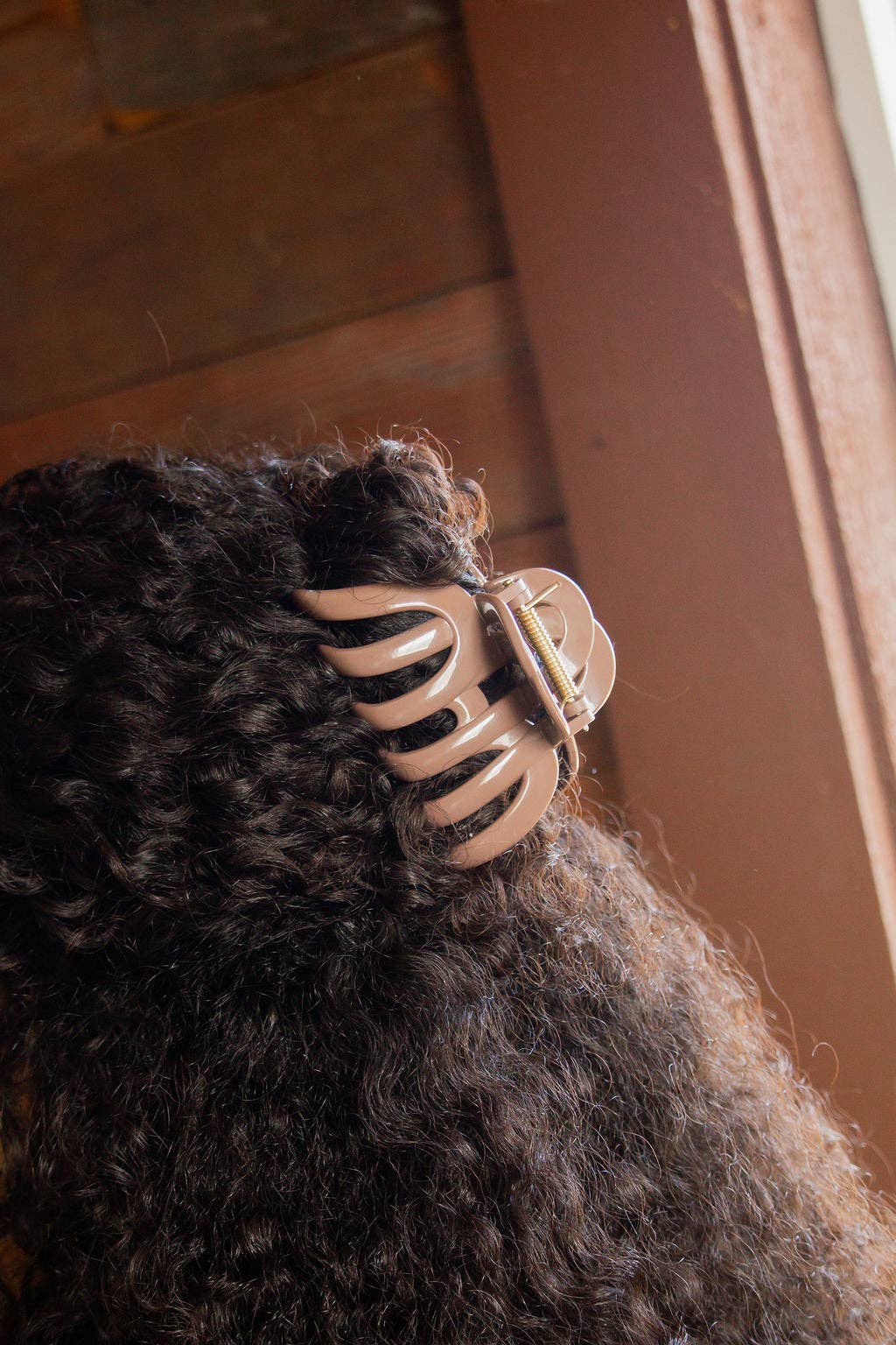 Indestructible Octopus Claw Clip: Brown