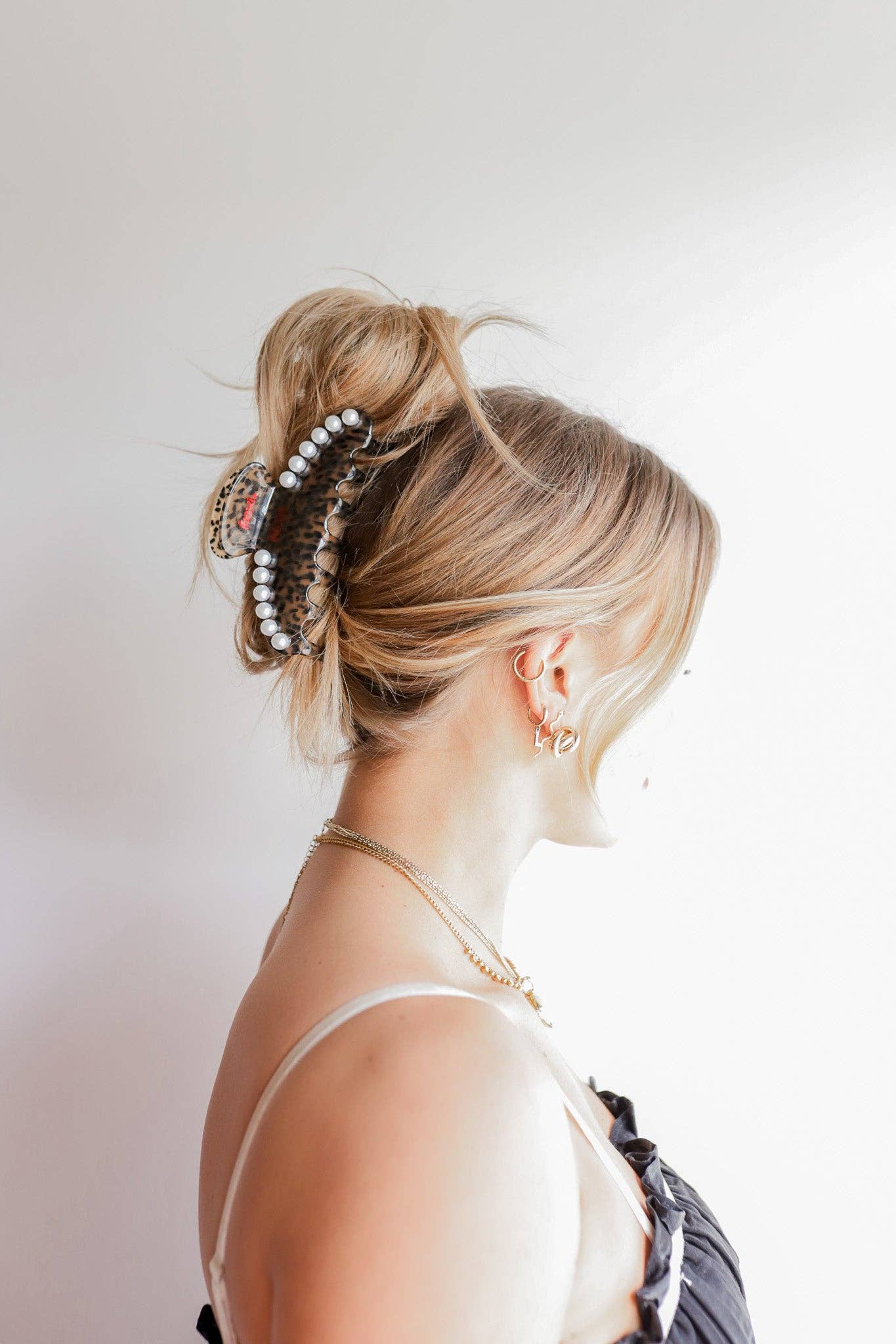 LOVE IS IN THE HAIR CLAW: MIDI CLAW