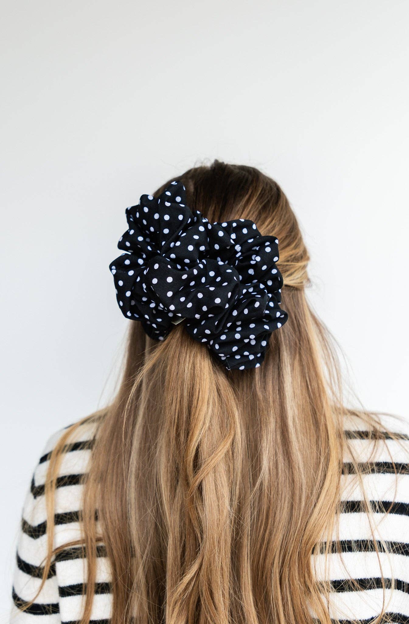 JUMBO SCRUNCHIE: COASTAL COWGIRL