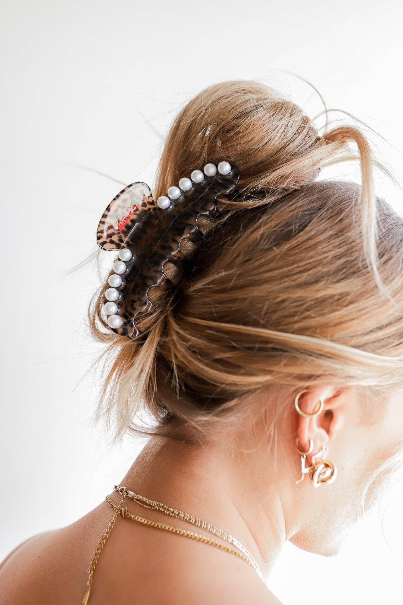 LOVE IS IN THE HAIR CLAW: MIDI CLAW