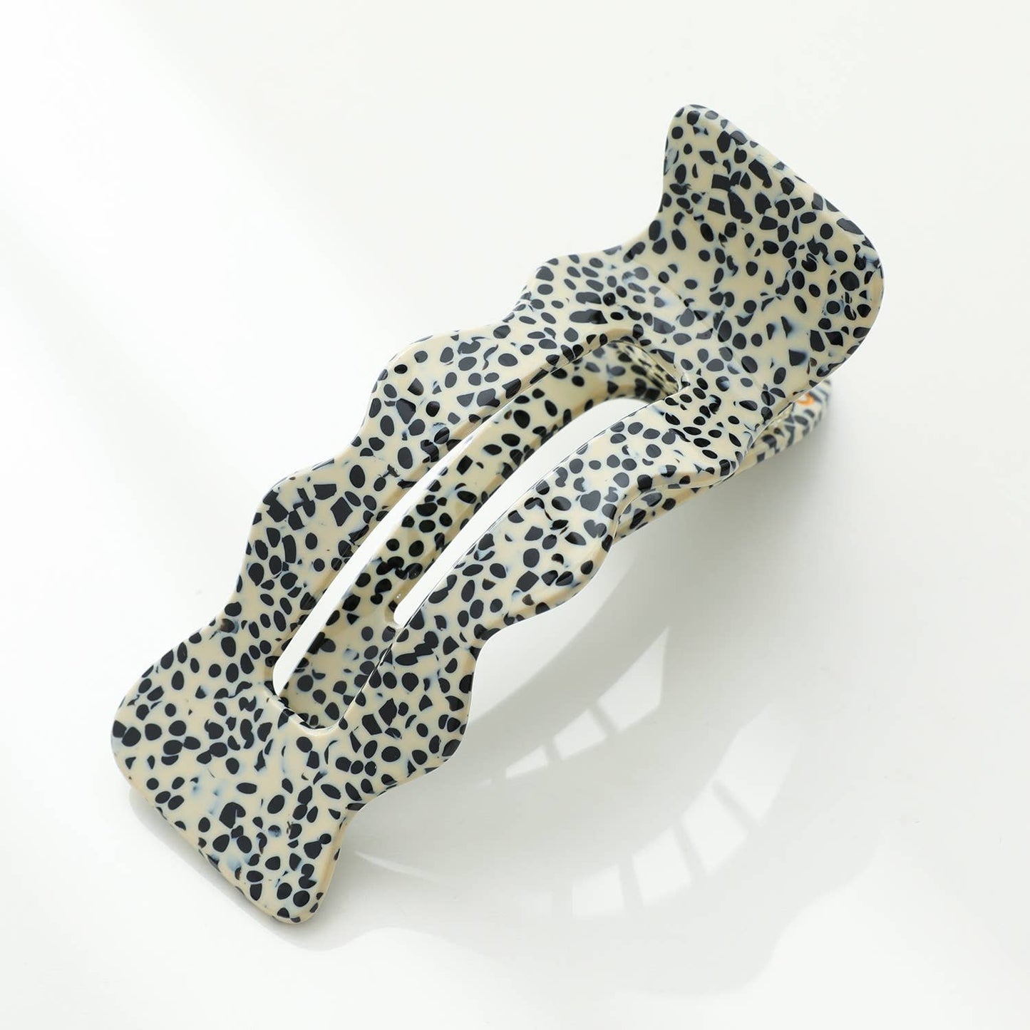 Jane Core | Scalloped Flat Claw Clip: Assorted